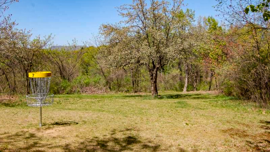A photo of Umass Orchard Hill disc golf course